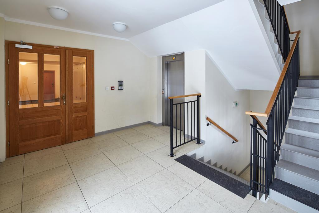 פץ פוד סניישקו Apartman U Vleku Javor מראה חיצוני תמונה